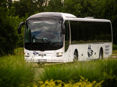 Transport przyszłości zaczyna się w BCU – elektromobilność i nowe kwalifikacje zawodowe